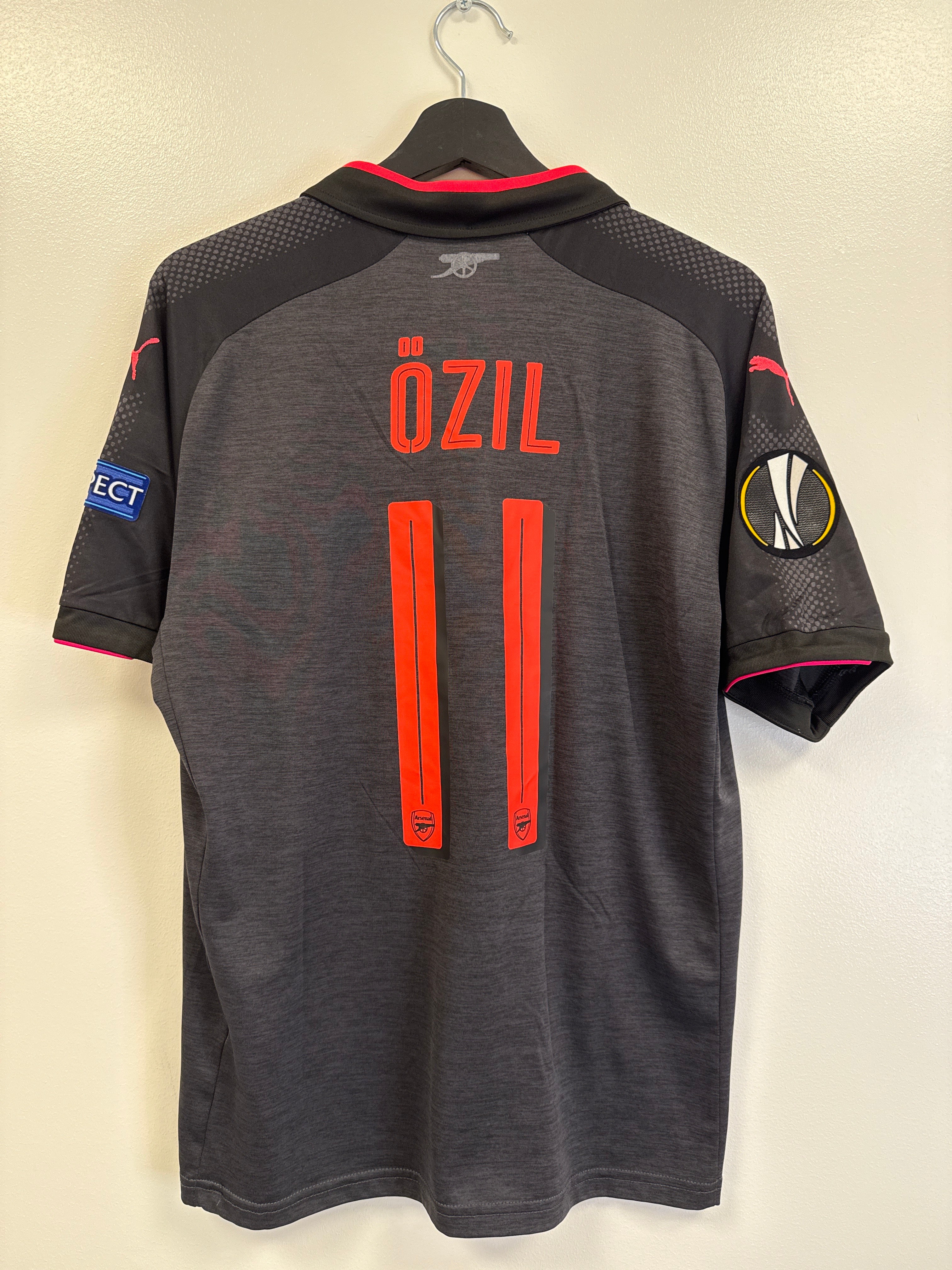 Arsenal 3rd Ozil 2016/2017 (M)
