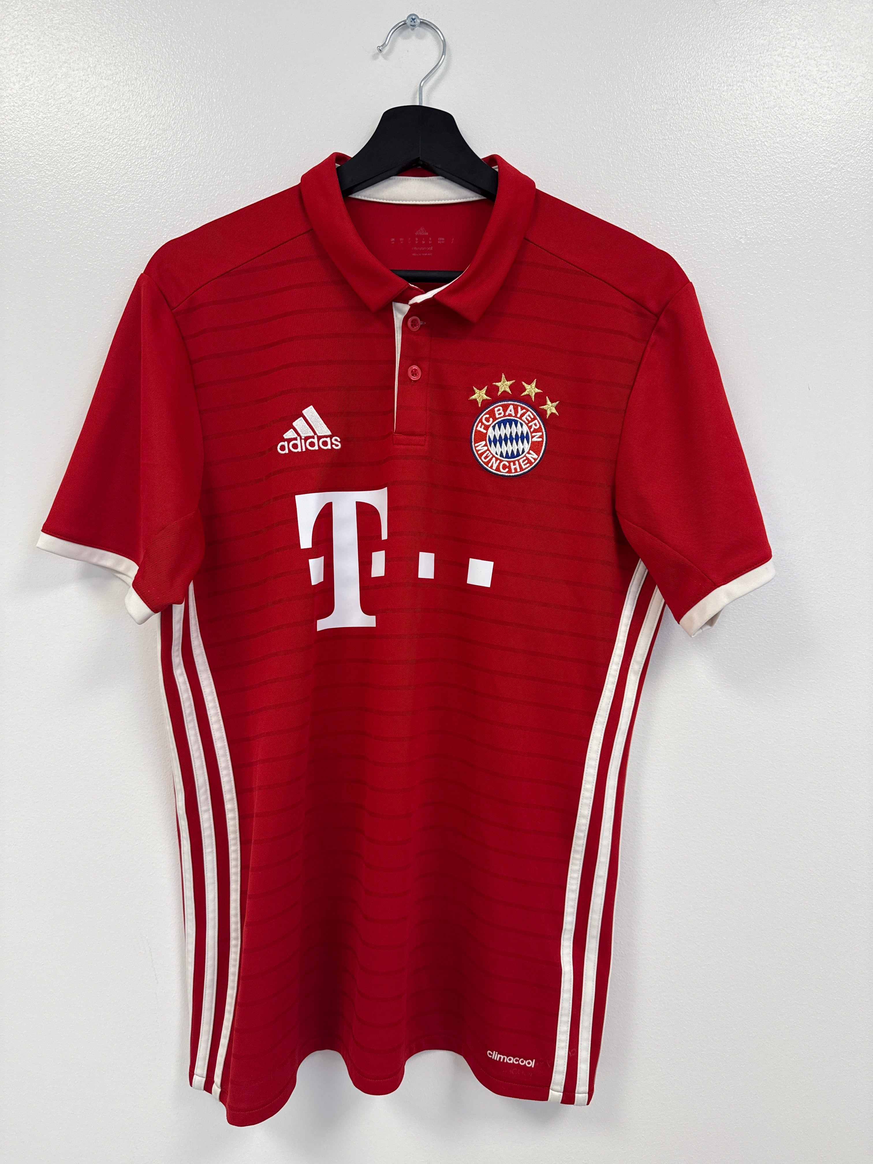 Bayern Munchen Lewandowski 2016/2017 (M)