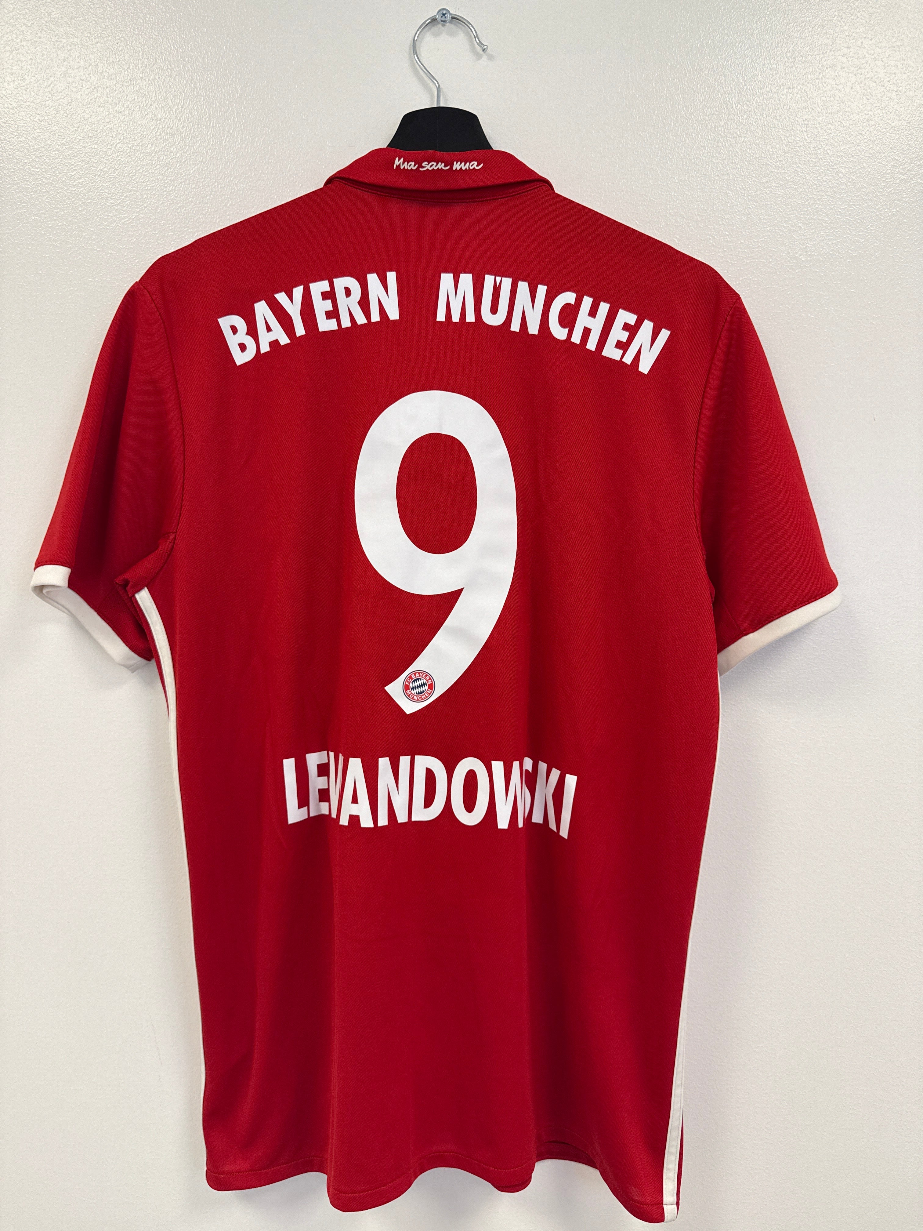 Bayern Munchen Lewandowski 2016/2017 (M)