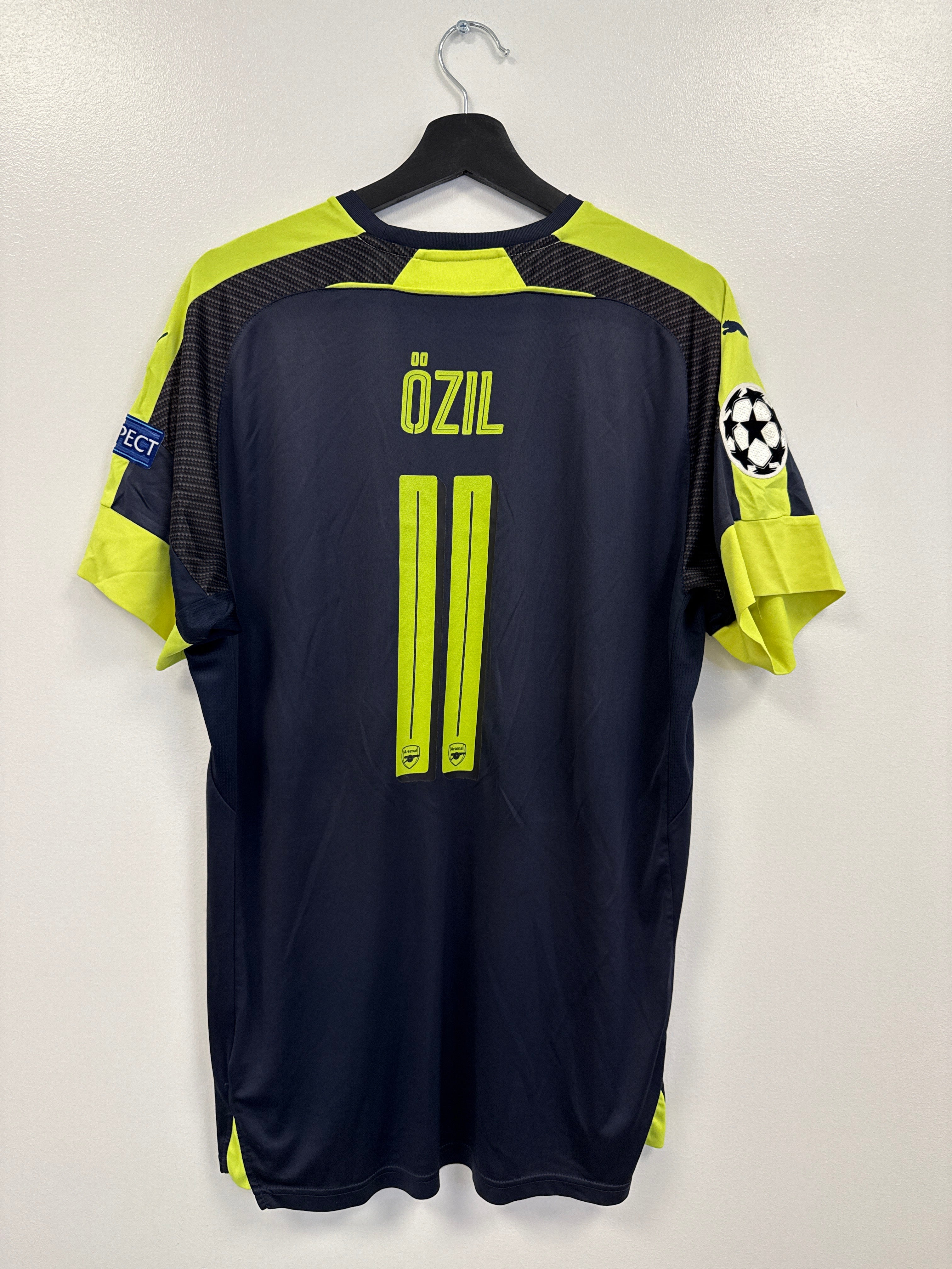 Arsenal 3rd Ozil 2016/2017 (L/XL)