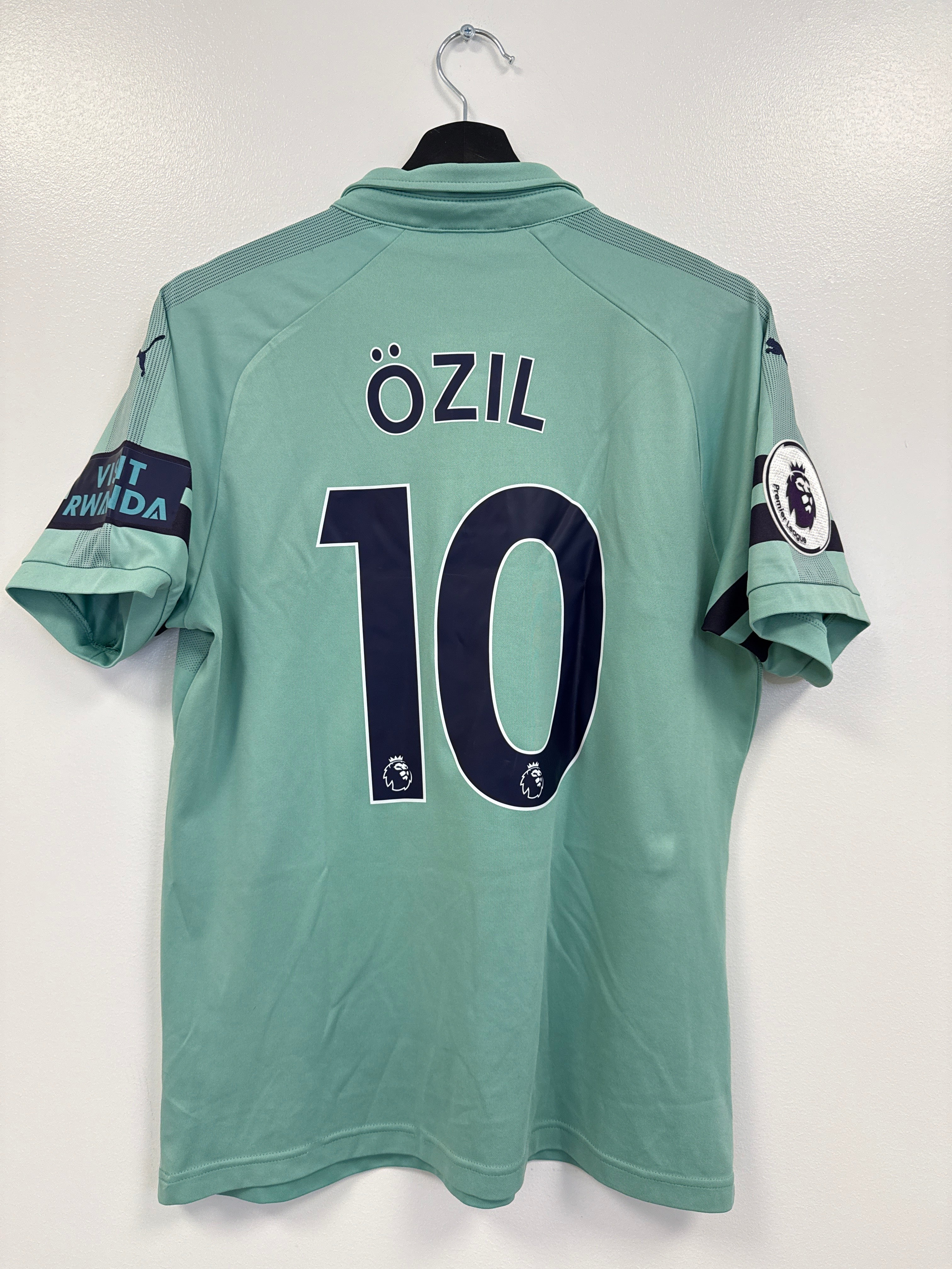 Arsenal Third Ozil 2018/2019 (M)