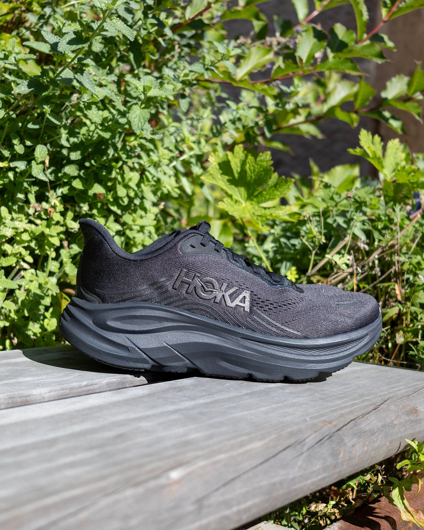 Hoka Clifton 11 Black / Black Dame