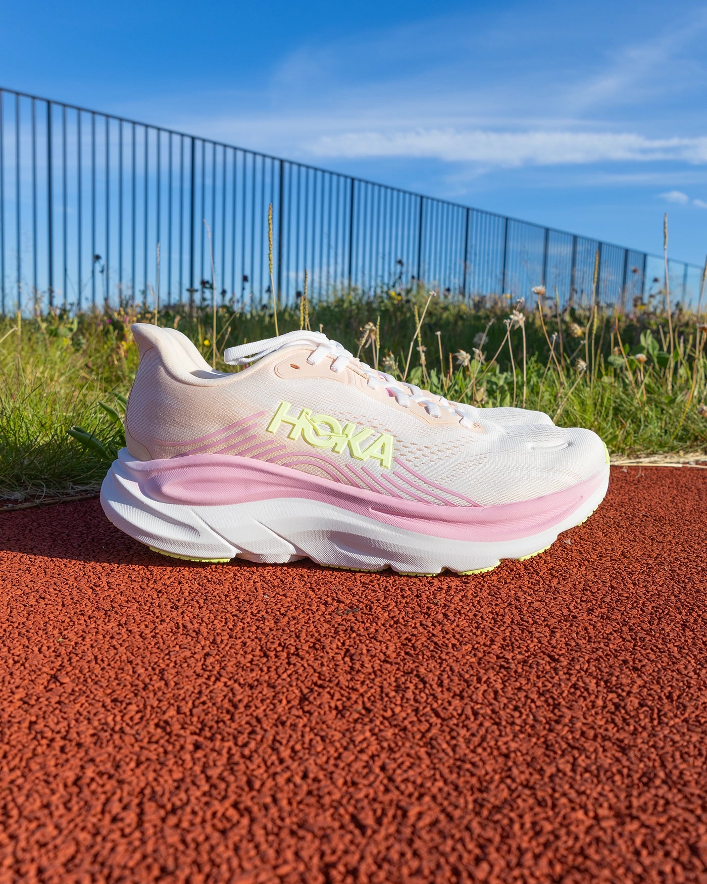 Hoka Clifton 11 Tangerine Glow / White Dame